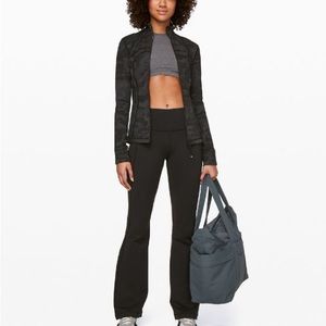 Lululemon Groove High-Rise Flared Pant